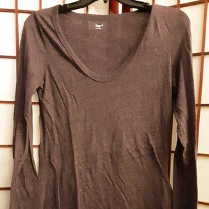 GAP light brown u neck light top size medium